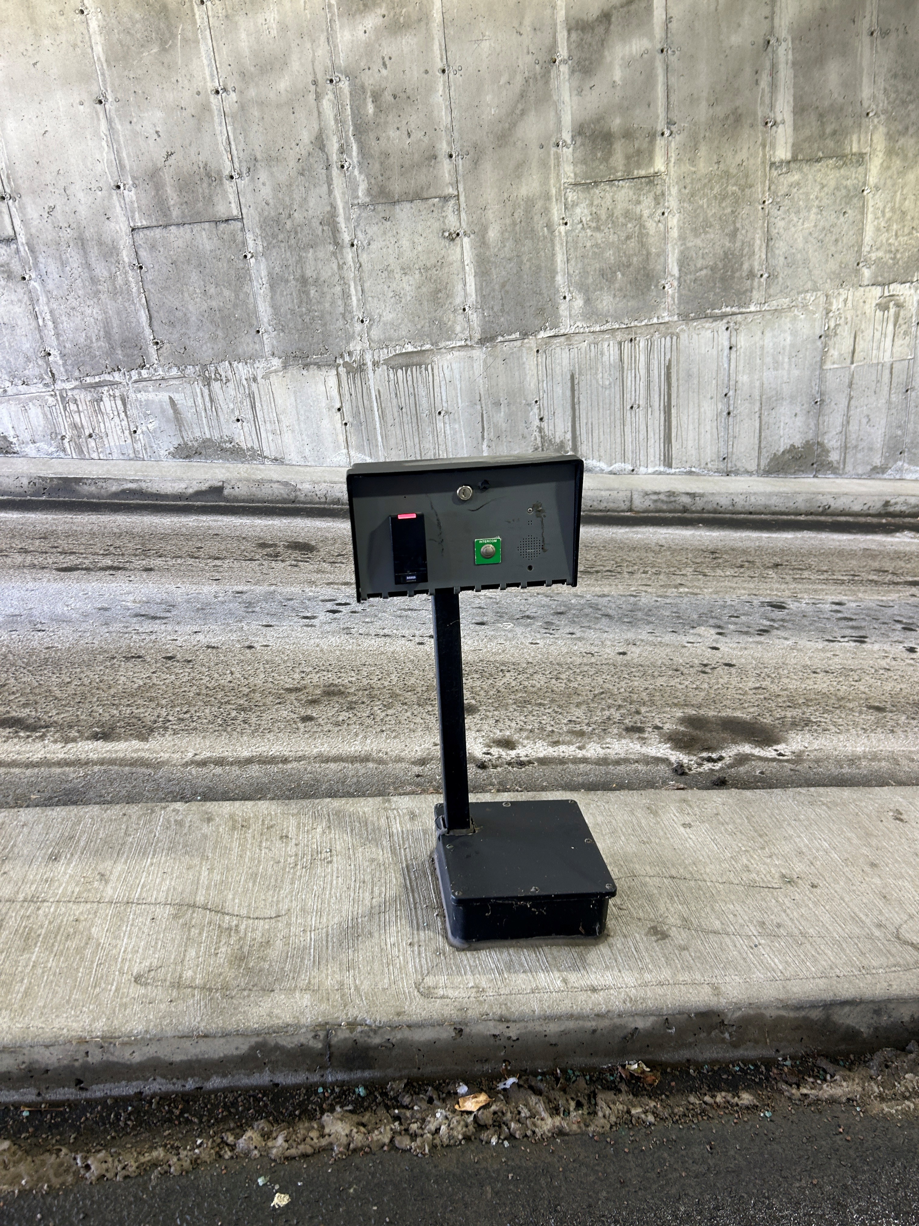 Borne de sortie Mensuels